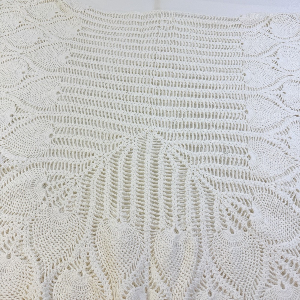 Vintage Crocheted Tablecloth Bedspread 76"x45" Off White Ivory No Flaws Granny